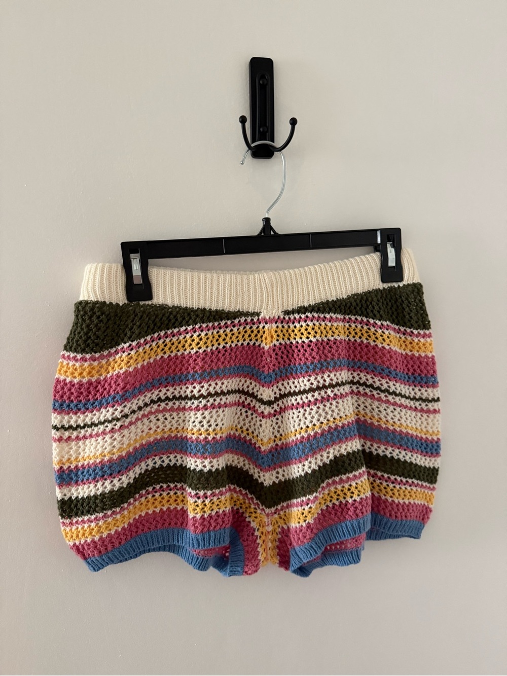 SHEIN Olive, Cream, Pink & Blue Striped Knit Athletic Shorts